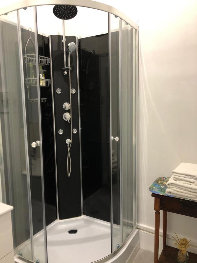 Villa Camelia Quartier Thermal Grand Studio Au Calme Vichy Eksteriør bilde